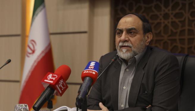 همایش گرامیداشت روز معلم و تکریم از مقام استاد 