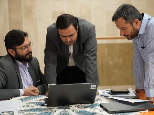  مصاحبه داوطلبین رشته مهندسی فناوری اطلاعات- تجارت الکترونیک 