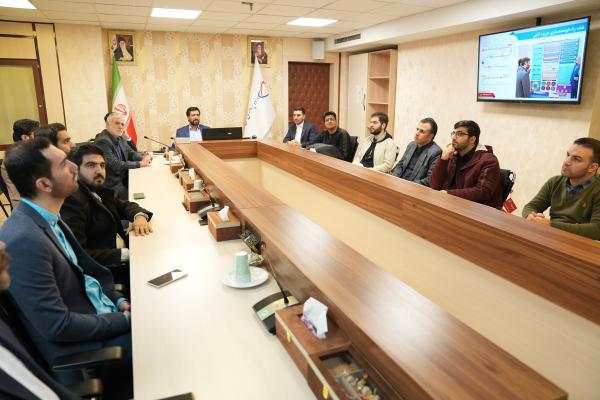 بازدید دانشجویان رشته تجارت الکترونیک از شرکت داده پردازی فن آوا